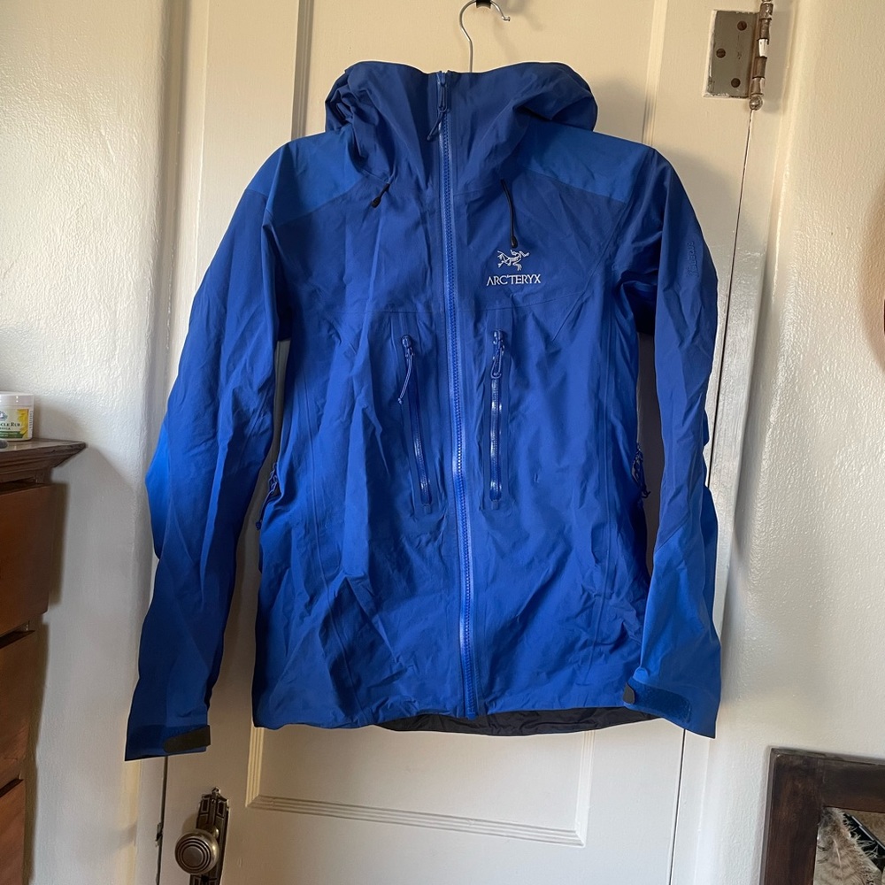 Arcteryx alpha AR jacket somerset blue